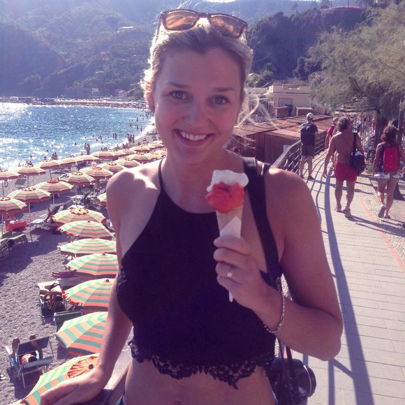 Meet your Posher, Tess - Picture 1 of 1